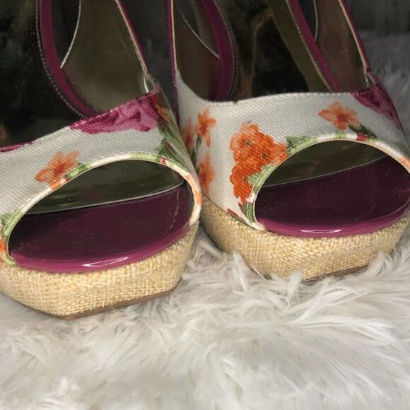 Marc Fisher Doritta Floral Slingback Peep Toe Heel - Picture 6 of 8